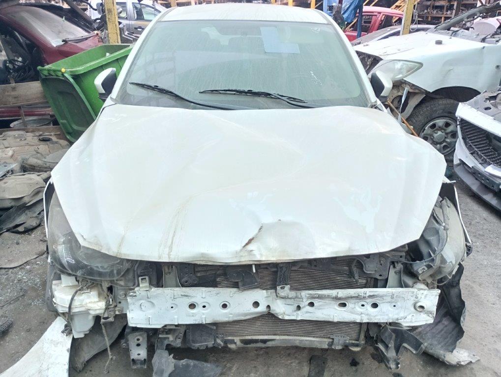  Mazda 2 2016 